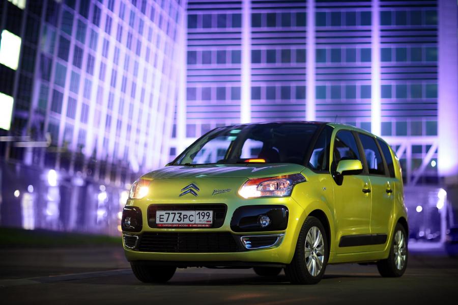  Citroen C3 Picasso 2009 года  (фото 93 из 242)